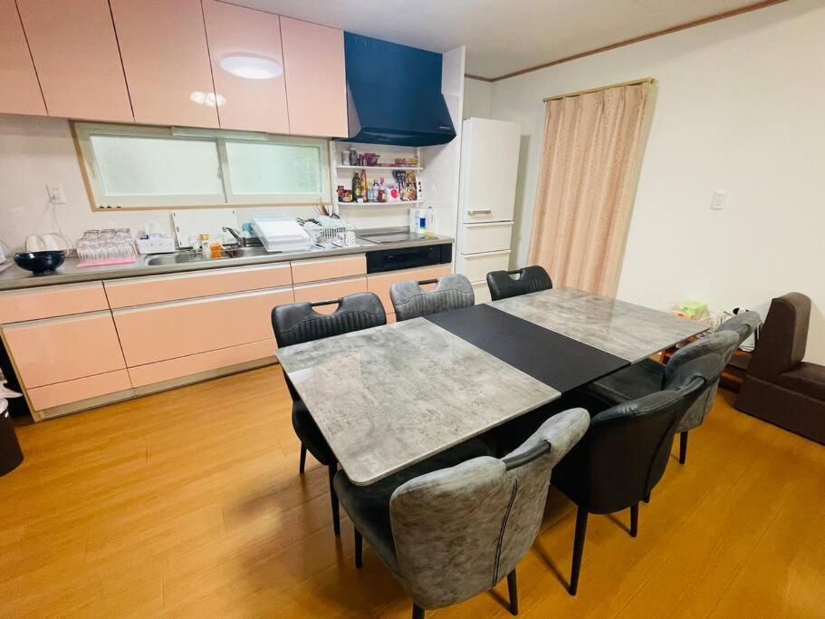 Apartament Y'Sハウス Chitose  Zewnętrze zdjęcie